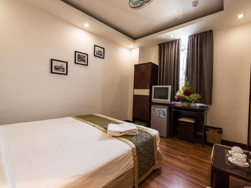 Отель Saigon Odyssey House Хошимин Экстерьер фото